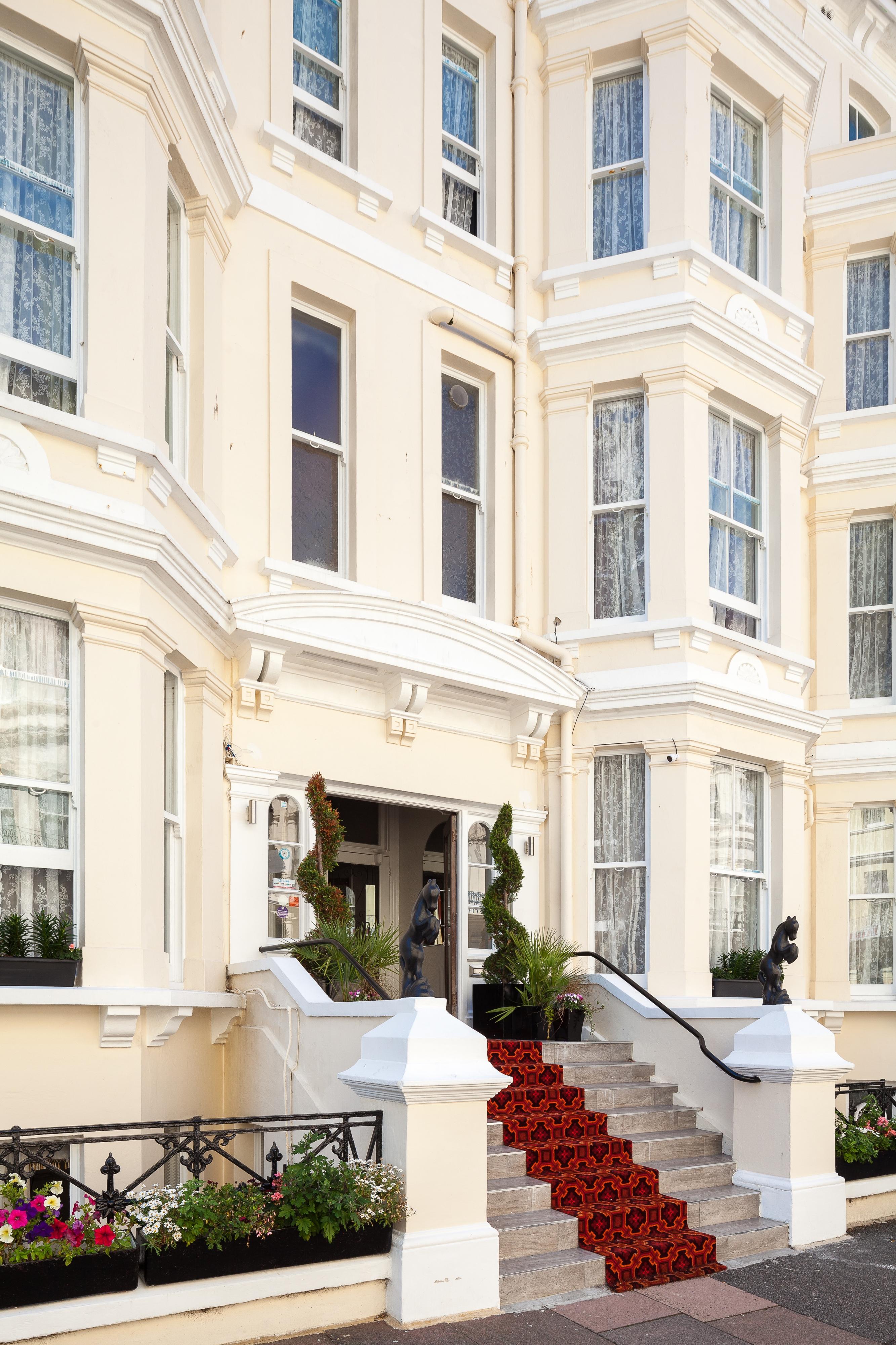 Hotel Pearl & Pebbles WTA Eastbourne Exterior foto