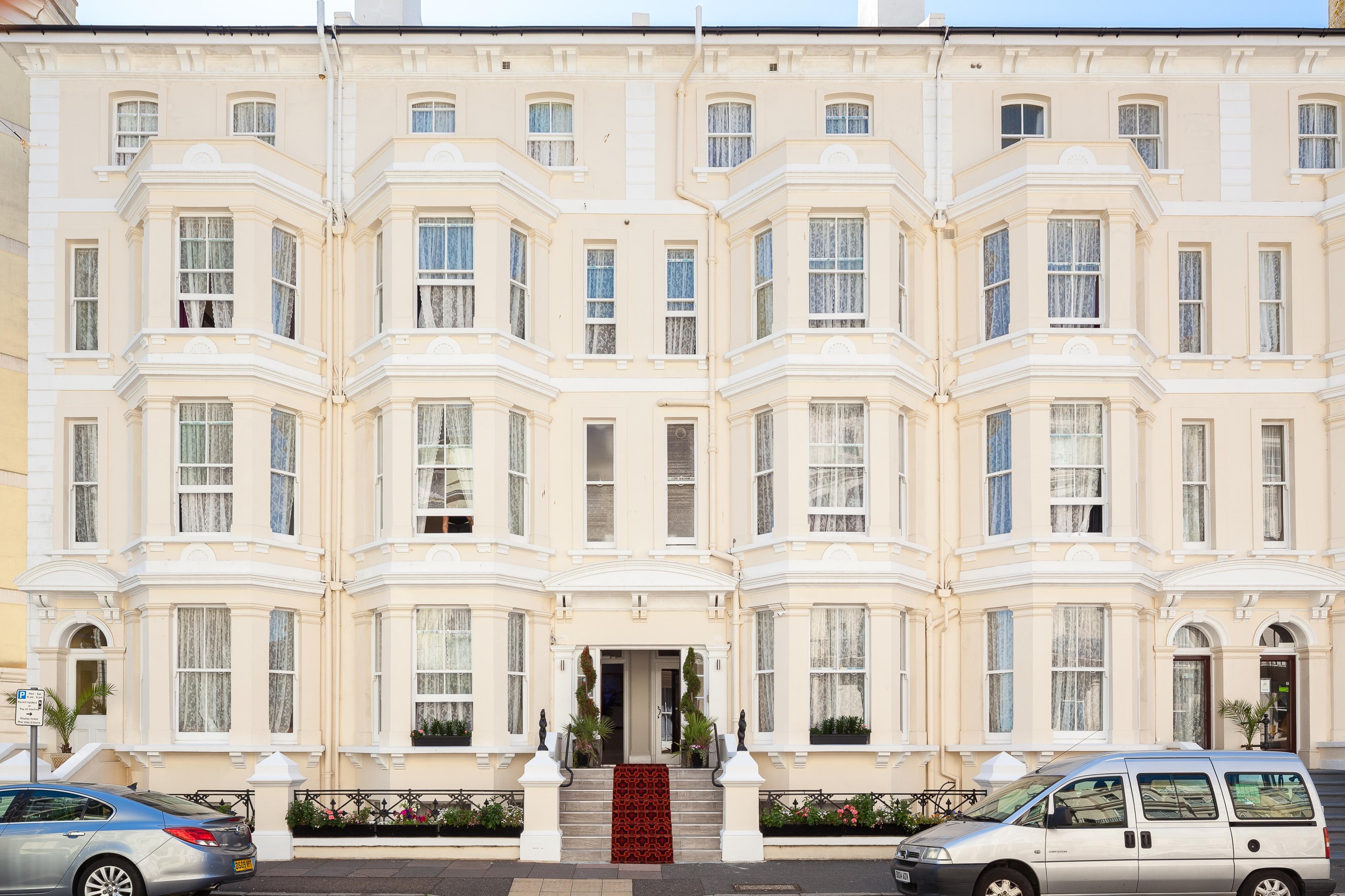 Hotel Pearl & Pebbles WTA Eastbourne Exterior foto